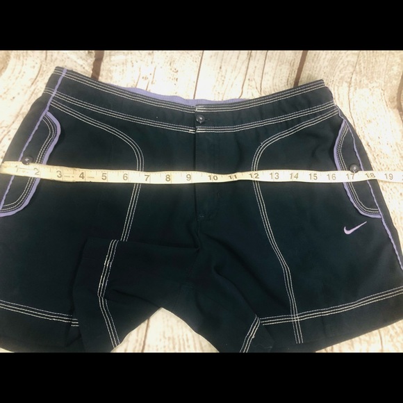 🎉HP🎉💫EUC💫Nike Athletic Shorts for Women- Measurements in Pics💫 - Picture 7 of 16